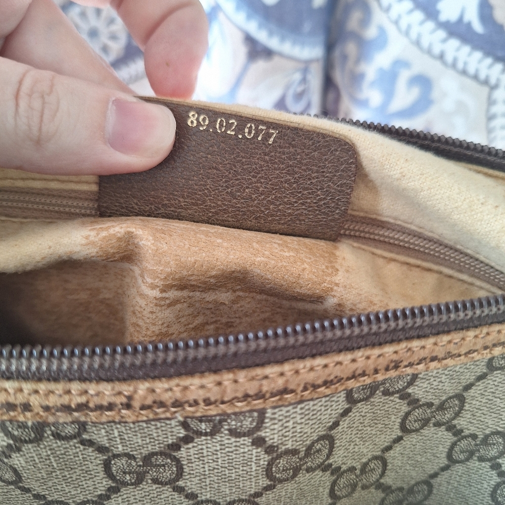 Vintage Gucci Accessory Collection Sherry Crossbody - Picture 13 of 16